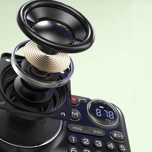 Mini Radio FM Portable Multifonction : Bluetooth, USB, Carte Mémoire et Wi-Fi pour Tous !